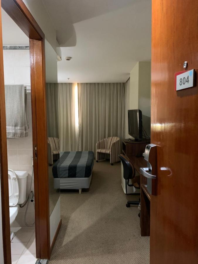 Flat Em Hotel Padrao Com Valor Acessivel 塔瓜汀加 外观 照片
